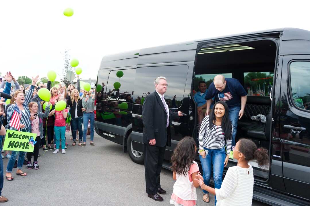 Alex Gallivan  |  Special to the Tribune Hundreds of people tuned out in Riverton to celebrate the arrival of Josh Holt, his wife, Thamy, and their daughter, Marian, Monday, May 28,2018
