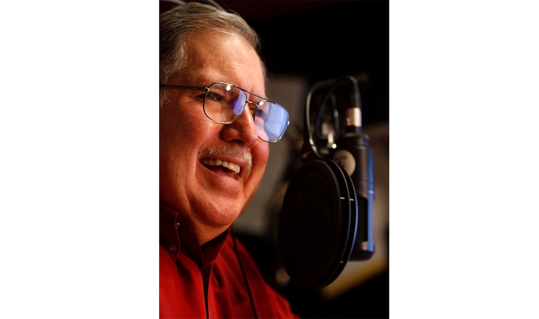 (Trent Nelson | The Salt Lake Tribune) Radio legend Tom Barberi broadcasting his morning show in 2009.He died Dec. 24, 2021. He was 78.