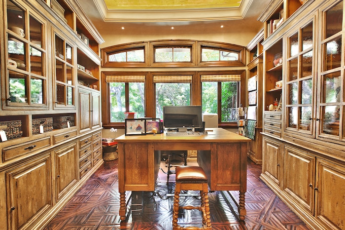 (Courtesy of Concierge Auctions) This 23,035-square-foot house in Holladay will go on the auction block Nov. 2, 2017.