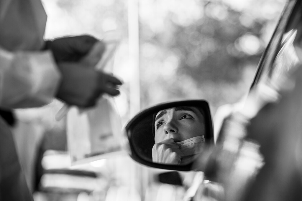(Damon Winter | The New York Times) 

A mobile COVID-19 testing site run by Hillsborough County in Tampa, Fla., Wednesday, October 14, 2020.