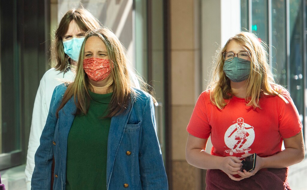 (Rick Egan | The Salt Lake Tribune) Shoppers and commuters wear masks in downtown Salt Lake City on Wednesday, Dec. 2, 2020.