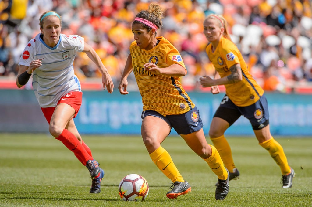 (Trent Nelson | The Salt Lake Tribune)  Utah Royals FC hosts the Chicago Red Stars, at Rio Tinto Stadium in Sandy, Saturday April 14, 2018. Utah Royals FC midfielder Desiree Scott (11).