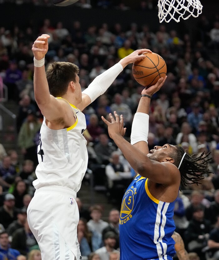 (Francisco Kjolseth  |  The Salt Lake Tribune) Utah Jazz center Walker Kessler (24) blocks Golden State Warriors forward Kevon Looney (5) during an NBA basketball game Thursday, Feb. 15, 2024, in Salt Lake City.