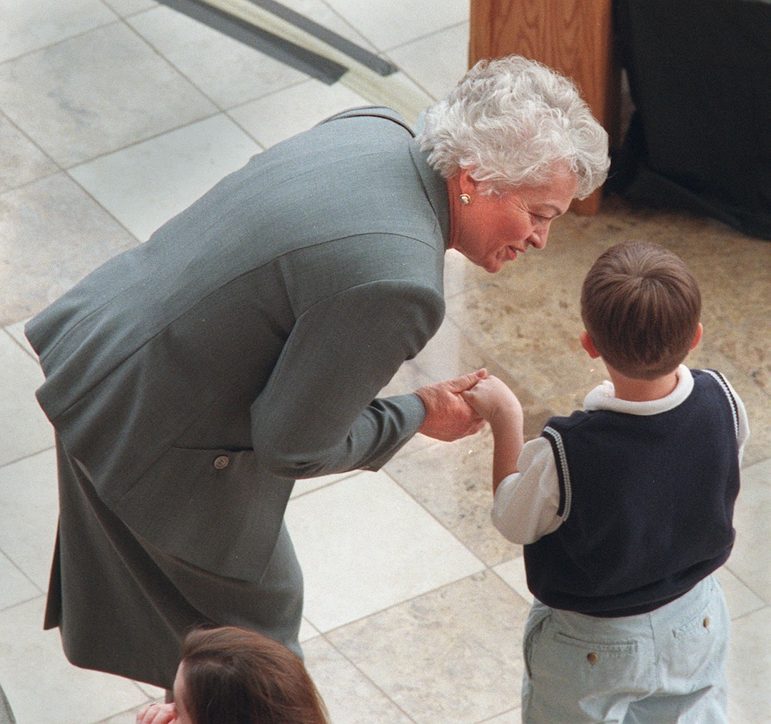 (Al Hartmann  |  Tribune file photo) Norma Matheson, greets her grandson, Sean Sweeney, 7, at the dedication of the Scott Matheson Courthouse in 1998.