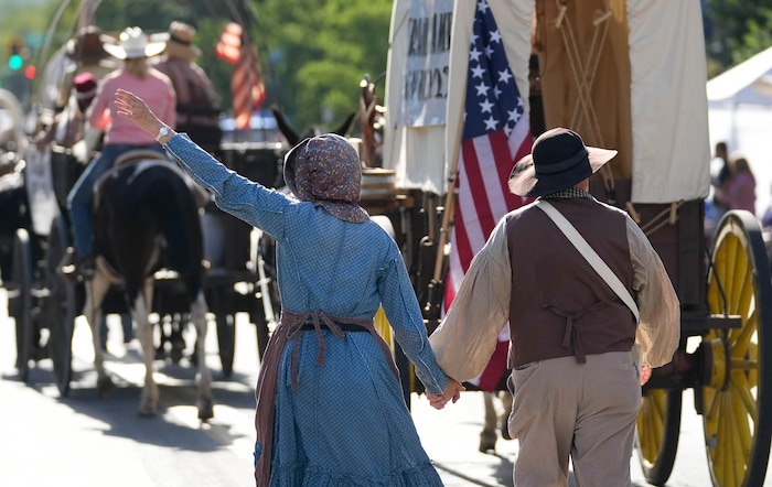 (Francisco Kjolseth | The Salt Lake Tribune) Sons of Utah Pioneers participate in the Days of ’47 Parade in Salt Lake City on Saturday, July 23, 2022.