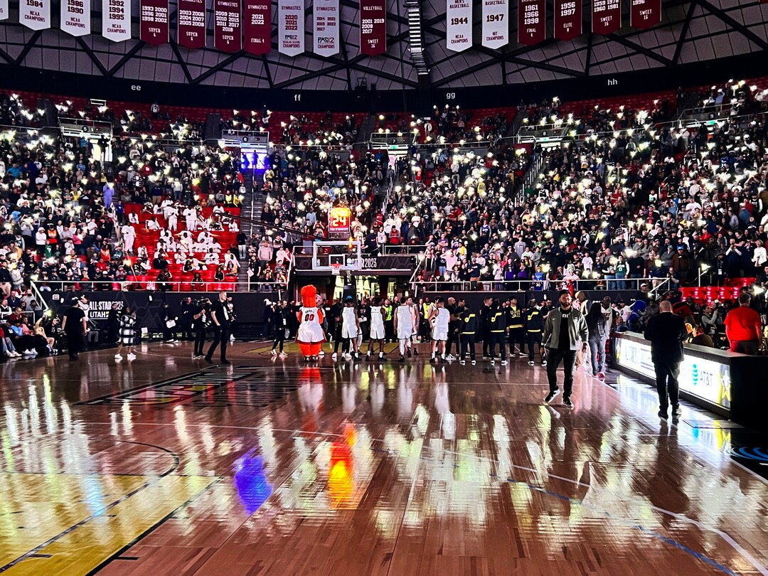(Rick Egan | The Salt Lake Tribune) fans light up their phones during the introduction of the East team, during the All-Star Practice at the Jon M. Huntsman Center, on Saturday, Feb. 18, 2023.