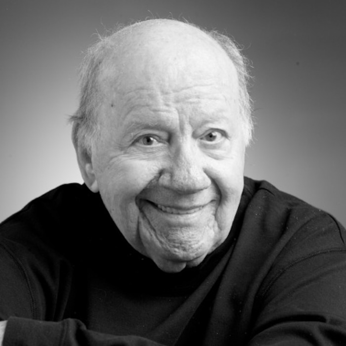 Tom Mathews