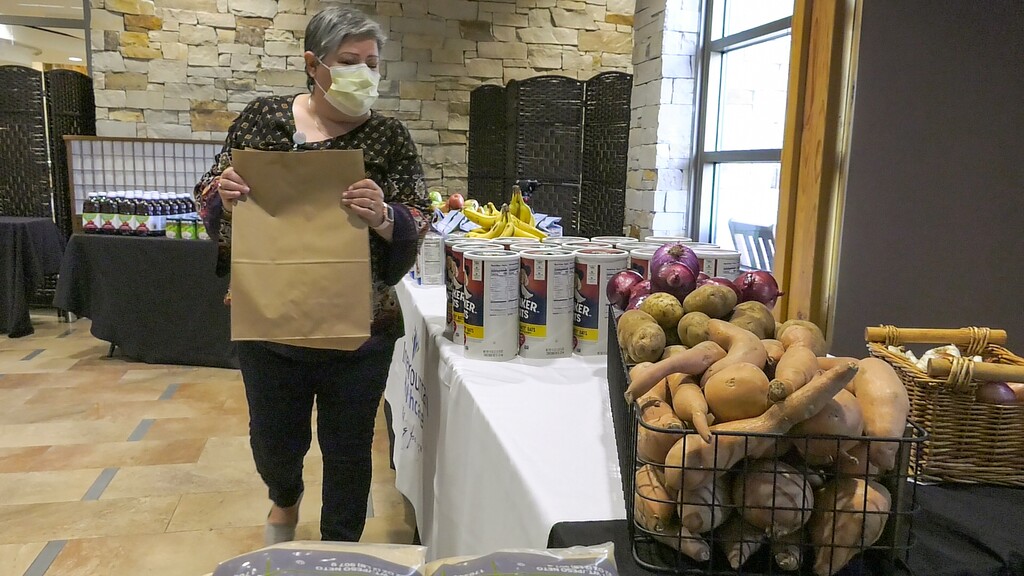 (Intermountain Healthcare) The Park City community raised money to fund a pop-up grocery store at Park City Hospital. All goods are free for hospital employees.