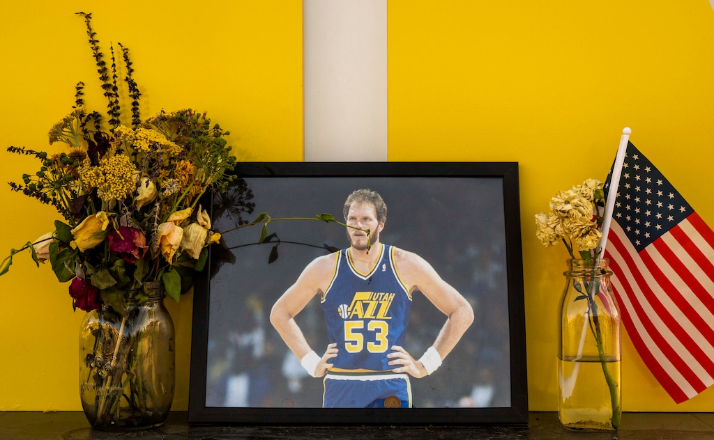 (Rick Egan | The Salt Lake Tribune) A memorial for former Jazz Center, Mark Eaton, at the entrance to Vivint Arena, before the NBA play off game between the Utah Jazz and LA Clippers, on Tuesday, June 8, 2021.