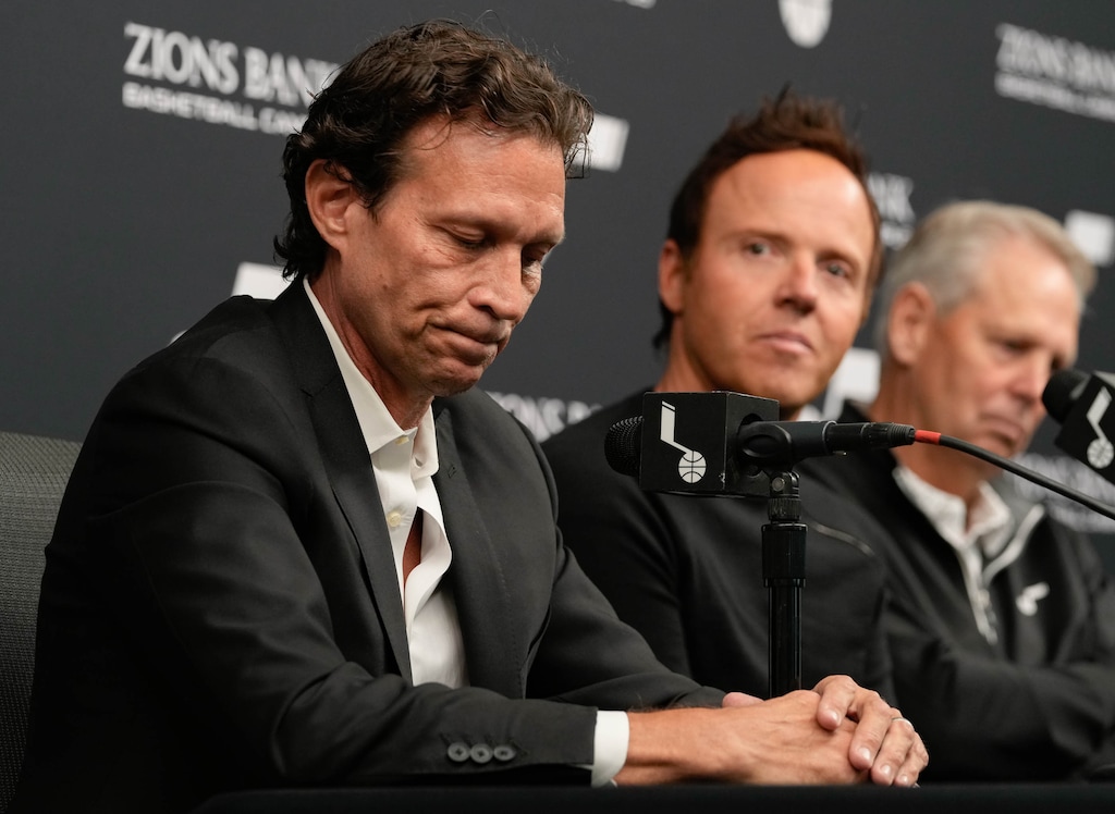 (Francisco Kjolseth | The Salt Lake Tribune) Utah Jazz head coach Quin Snyder, left, discusses his departure from the team after eight seasons during a press conference in Salt Lake City alongside Utah Jazz owner Ryan Smith and CEO Danny Ainge on Monday, June 6, 2022.