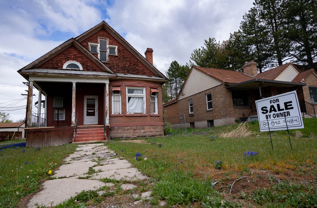 (Francisco Kjolseth | The Salt Lake Tribune) A 2,100 square foot home for sale for $380,000 in Salt Lake City on Tuesday, April 27, 2021.