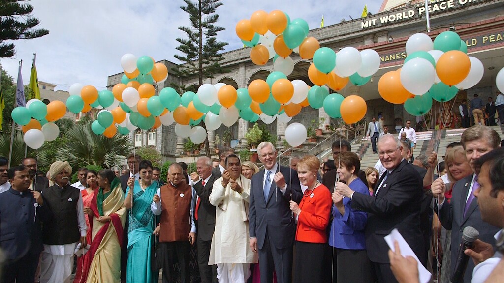 D. Todd Christofferson of the Quorum of the Twelve Apostles of The Church of Jesus Christ of Latter-day Saints is welcomed in Pune, India, where he accepted the Philosopher Saint Shri Dnyaneshwara World Peace Prize.