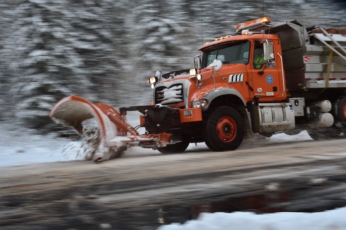 (Scott Sommerdorf | The Salt Lake Tribune)
A snowplow clears the road in Big Cottonwood Canyon while going westbound, Friday, November 17, 2017.