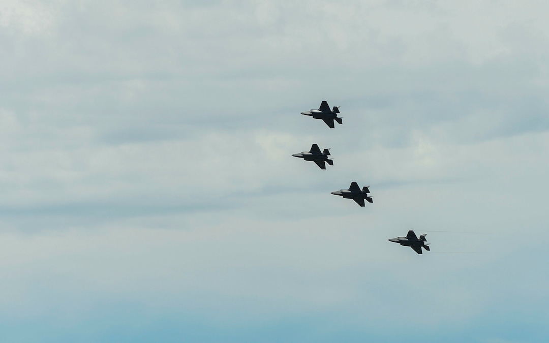 (Leah Hogsten  |  The Salt Lake Tribune) Onlookers lined Bountiful Blvd. to get a glimpse of the F-35Õs passing through Davis County.  In support of the healthcare workers, first responders and essential personnel on the front lines of the fight against COVID-19, Hill Air Force BaseÕs F-35 pilots from the Demo Team and the 388th Fighter Wing flew over the state, April 30, 2020.
