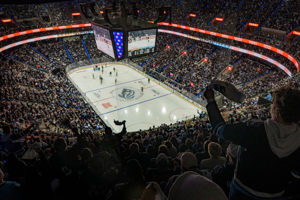 (Rick Egan | The Salt Lake Tribune) Fans watch the Utah Mammoth and the Vegas Golden Knights in seats with an obstructed view.
