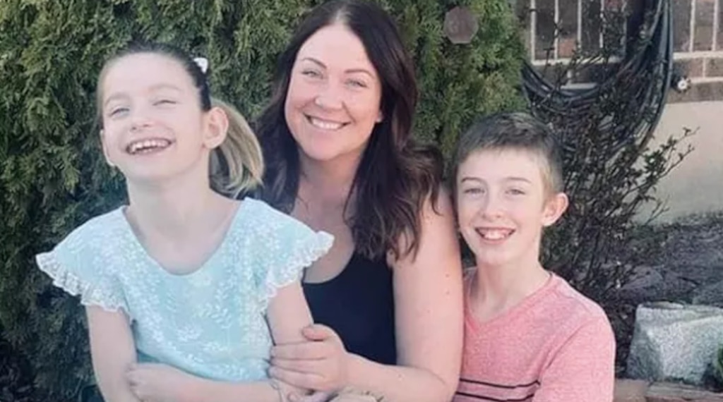 (Via GoFundMe) Amanda Sessions, middle, was killed in a car crash in Utah County on Saturday, May 28, along with her son Gage, right. Pictured on the left is her daughter, Kennydi.