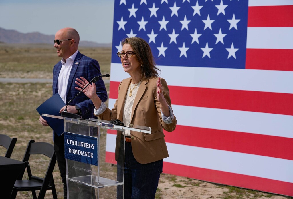 (Francisco Kjolseth | The Salt Lake Tribune) Lt. Gov. Deidra Henderson and Gov. Spencer Cox gather in north central Tooele County for a news event with state and local leaders to announce plans related to Utah’s ongoing work to develop long-term strategic opportunities in nuclear energy, on Friday, March 27, 2026.