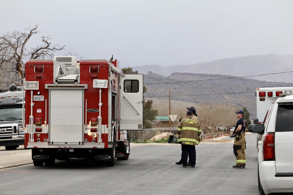 (Jessi Bang | St. George News) First responders arrive on scene after the discovery of explosives and possible hazardous vapors are found in Ivins, Utah, April 3, 2023.