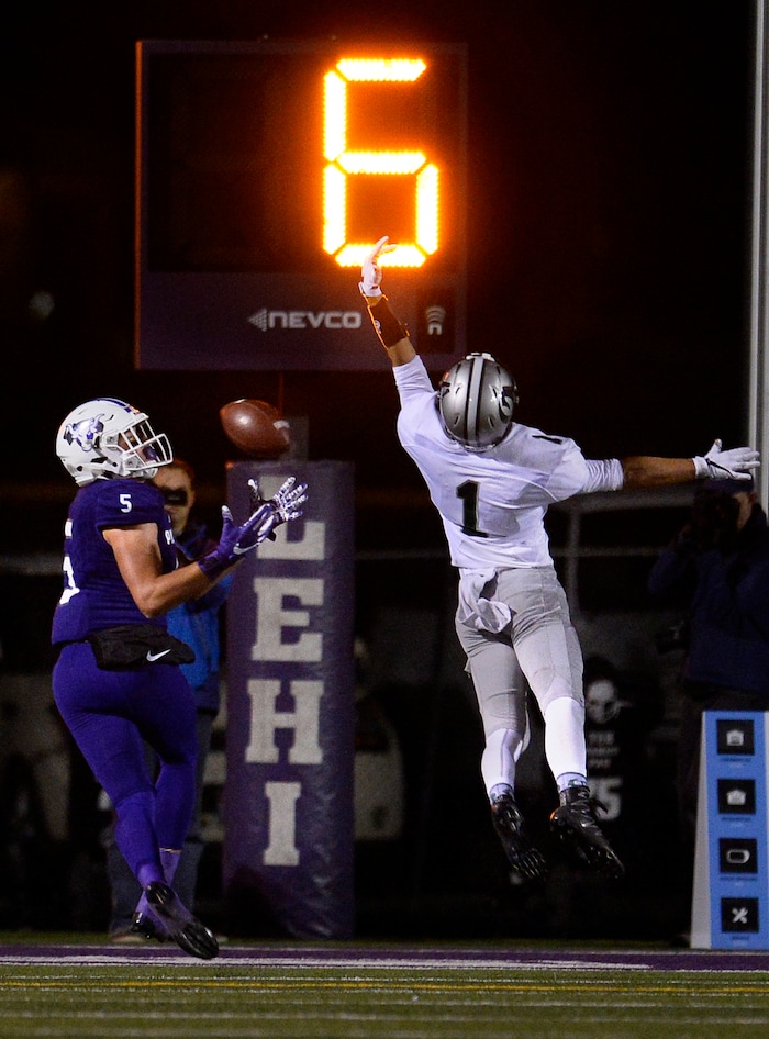 (Scott Sommerdorf   |  The Salt Lake Tribune)   Lehi TE Dallin Holker dropped this TD pass late in the first half. Lehi led Olympus 26-0 late in the second half, Friday, September 22, 2017.