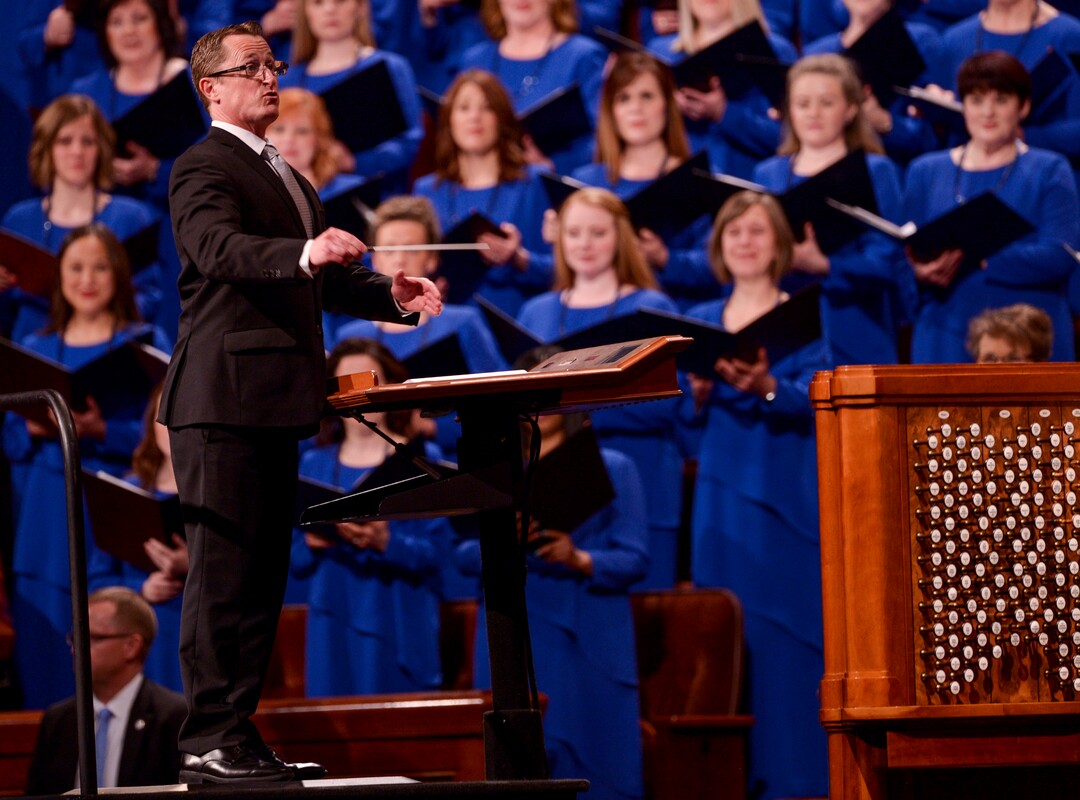 Leah Hogsten  |  The Salt Lake Tribune  Conductor Ryan Murphy directs The Tabernacle Choir at Temple Square during 189th Annual General Conference of The Church of Jesus Christ of Latter-day Saints, April 6, 2019 in Salt Lake City.