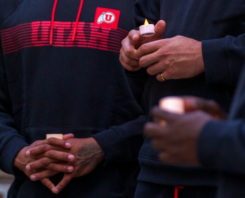(Leah Hogsten | The Salt Lake Tribune)  Hundreds packed the University of Utah's Student Union southwest lawn to remember and honor the life of student-athlete Aaron Lowe during a candlelight vigil, Sept. 29, 2021.