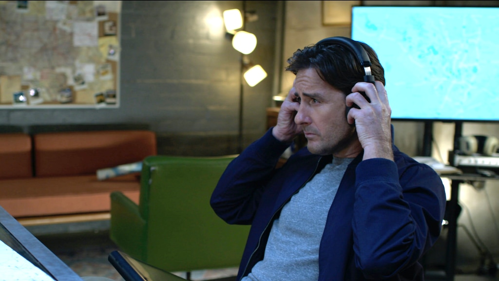 (Photo courtesy of ABC) Luke Wilson is the host of "Emergency Call."