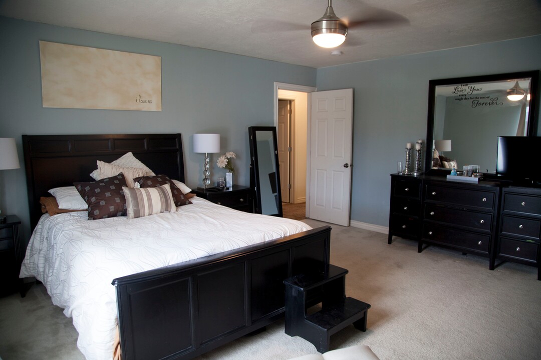(Stella Yu |  The Salt Lake Tribune) Built in 2003, the 2,513-square-foot two-story home in Lehi comes with three upstairs bedrooms, two and a half baths, a kitchen, a family room and two dens with an open floor plan. The house also includes a two-car garage and space for RV parking.