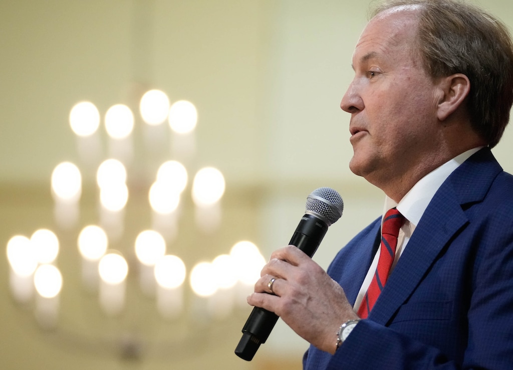 (Francisco Kjolseth  |  The Salt Lake Tribune) Texas Attorney General Ken Paxton speaks at the Davis County GOP Lincoln Day Dinner in Layton on Saturday, February. 24, 2024.