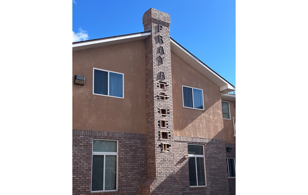 (Luke Merideth) The Dream Center in Hildale — a residential support center that was formerly the home of the imprisoned religious leader Warren Jeffs — removed the famous "pray and obey" sign from the side of the building on Thursday, Nov. 16, 2023.