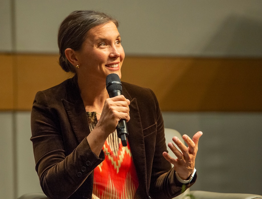 (Rick Egan  |  The Salt Lake Tribune)    Salt Lake City Mayoral Candidate Erin Mendenhall, discusses the arts and humanities during a debate with Sen. Luz Escamilla at the Salt Lake City Library, Wednesday, Sept. 25, 2019.