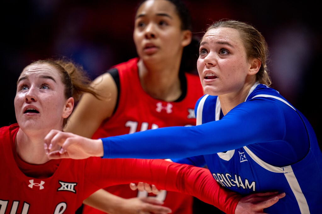(Trent Nelson  |  The Salt Lake Tribune) BYU Cougars guard Delaney Gibb (11) as Utah hosts BYU, NCAA basketball in Salt Lake City on Saturday, Feb. 21, 2026.