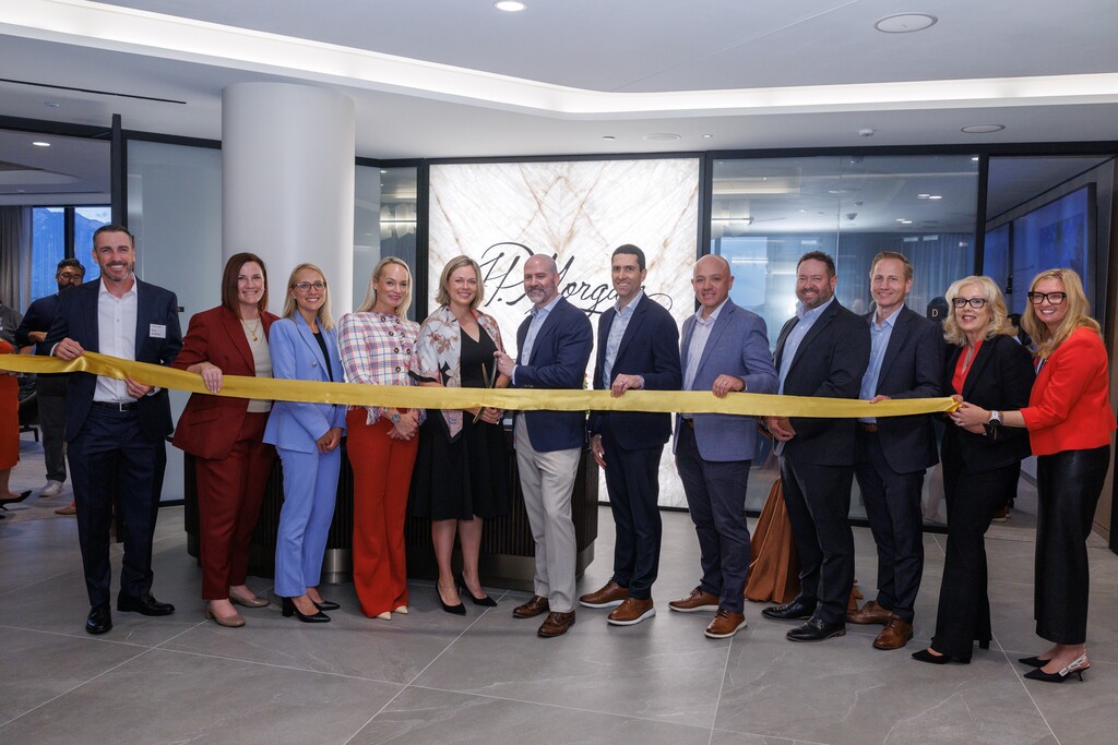 (Kinser Studios, sponsored) | JPMorganChase Ribbon Cutting