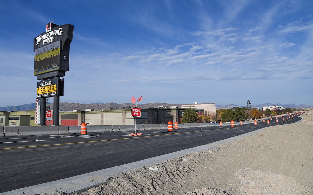 (Francisco Kjolseth  |  The Salt Lake Tribune)  UDOT completes the first stage of the new Triumph Blvd bridge in Lehi, opening East to West traffic on Thursday, Nov. 1, 2018, as part of the I-15 Technology Corridor Project.