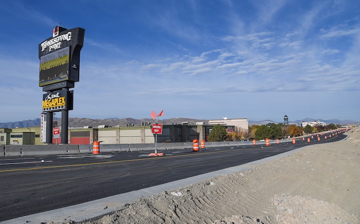 (Francisco Kjolseth  |  The Salt Lake Tribune)  UDOT completes the first stage of the new Triumph Blvd bridge in Lehi, opening East to West traffic on Thursday, Nov. 1, 2018, as part of the I-15 Technology Corridor Project.