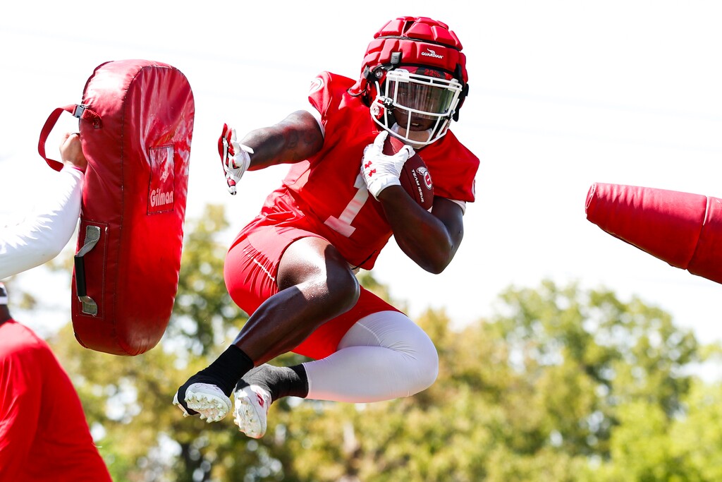 (Utah Athletics) Freshman running back Jaylon Glover practices on the first day of Utah Utes football fall camp, Aug. 3, 2022.