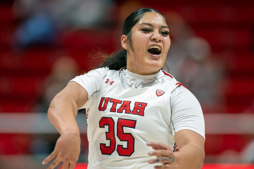 (Tyler Tate | AP) Utah forward Alissa Pili, shown during a win over Oklahoma in November, scored 30 points on Sunday at the Utes won at Oregon.