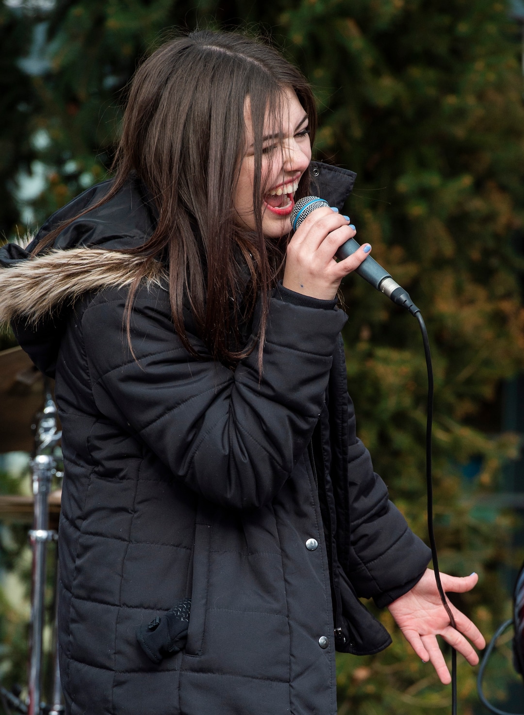 (Rick Egan  |  The Salt Lake Tribune)       Grace Lynterzo sings for The School of Rock at the second annual Made in Utah Winter Fest at The Gateway.  The free festival includes local artists, musicians, artisans, breweries, distilleries, food trucks, and other local businesses, to help promote shopping locally for holidays. The Utah Winter Fest continues December 21 & 22. Sunday, Dec. 15, 2019.