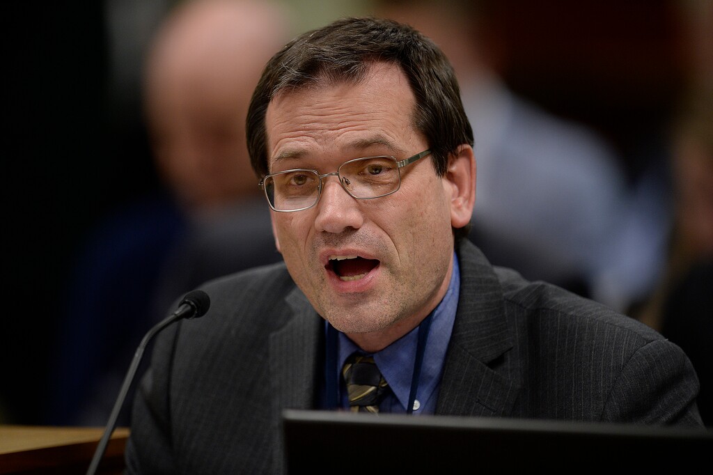 (Scott Sommerdorf   |  The Salt Lake Tribune) Rep. Raymond Ward, R-Bountiful presents his bill, HB90 - Insurance Opioid Regulation - in Health and Human Services committee, Wednesday, January 25, 2017.