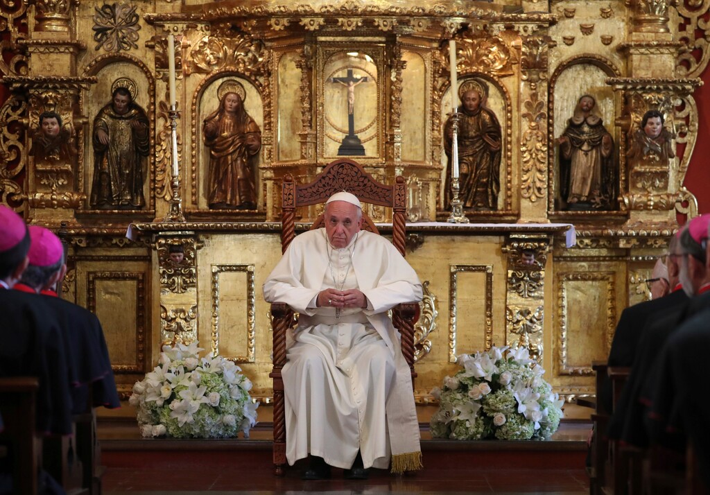 (AP Photo/Alessandra Tarantino, Pool) Pope Francis meets with bishops at the archbishop's residence in Lima, Peru, Sunday, Jan. 21, 2018.