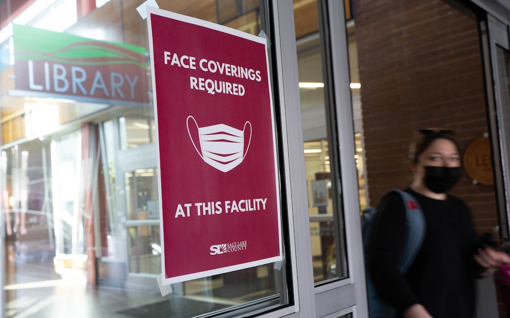 (Francisco Kjolseth | The Salt Lake Tribune) Millcreek Community Library at 2266 E. Evergreen Ave. offered patrons N95 masks in January, when the Salt Lake County Health Department required masks in county branch libraries.