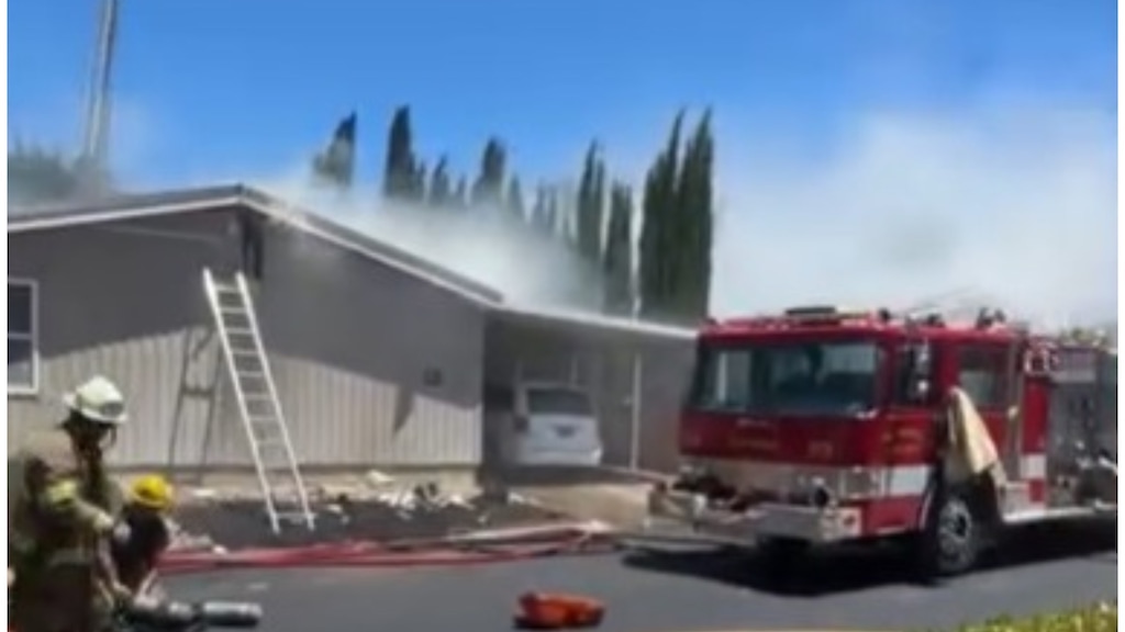 (St. George Police Department via FOX 13)
Multiple houses caught fire in St. George, Utah, on Saturday, June 27, 2026.