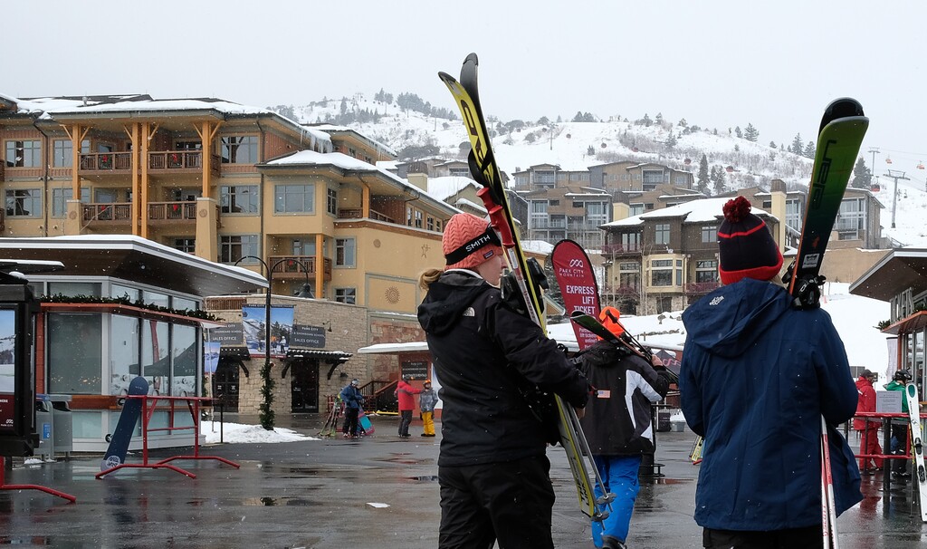 (Francisco Kjolseth | The Salt Lake Tribune) People hit the slopes at Canyons Village at Park City on Thursday, Dec. 12, 2019.