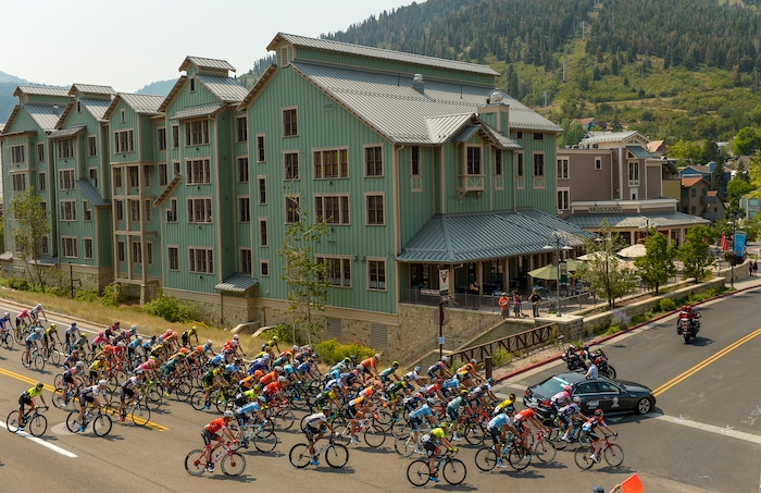 Leah Hogsten | The Salt Lake Tribune The Tour of Utah peloton gets off to a rolling start by making 3 loops up and over Main Street in Park City during Stage 6 on Sunday, August 12, 2018.