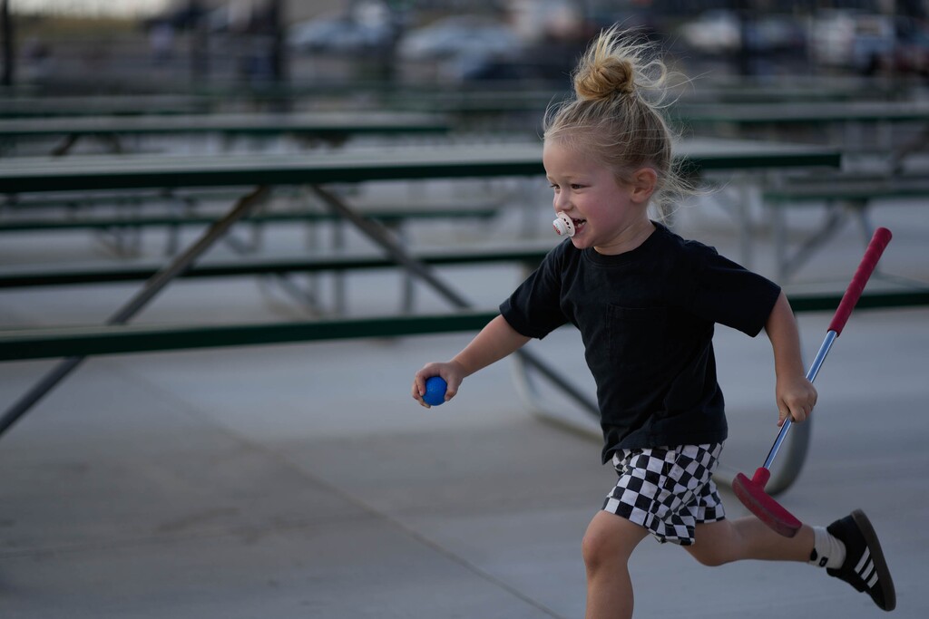 (Francisco Kjolseth | The Salt Lake Tribune) Kiri Duke-Rosati, plays putt-putt golf at The Ballpark in South Jordan on Wednesday, Aug. 20, 2025.
