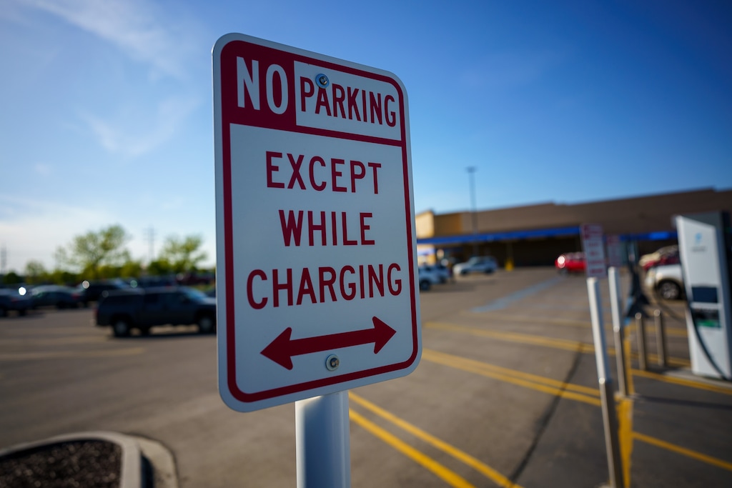 (Trent Nelson  |  The Salt Lake Tribune) Electric vehicle charging stations at Sam's Club in Salt Lake City on Thursday, May 11, 2023.