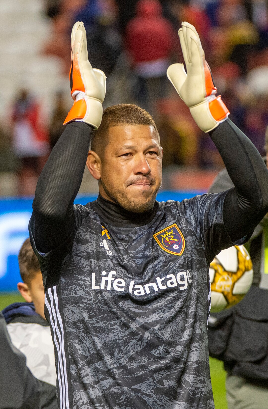(Rick Egan  |  The Salt Lake Tribune)      Real Salt Lake goalkeeper Nick Rimando (18) waves to the crowd as Real Salt Lake defeats the Houston Dynamo 2-1 in his last regular season home game, in MLS soccer action, at Rio Tinto Stadium, Sunday, Sept. 29, 2019.