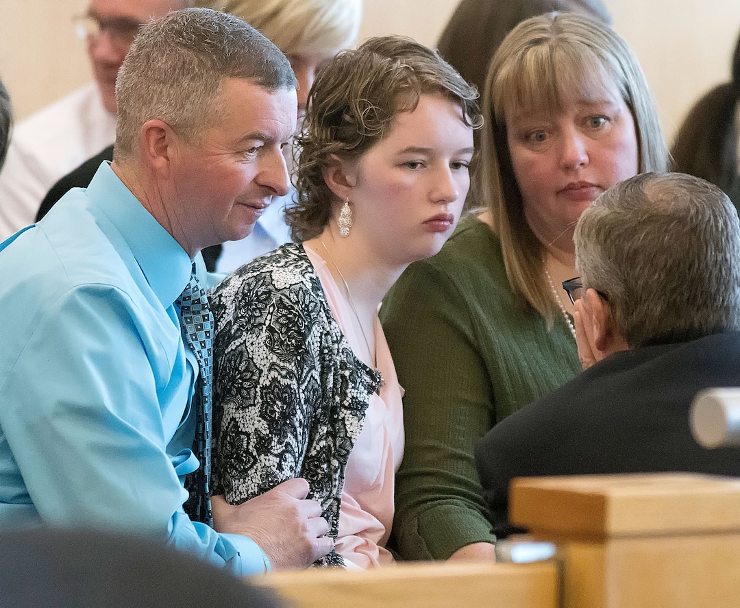 (Eli Lucero  |  Herald Journal, pool) Prosecuting attorney James Swink speaks to Matt, Deserae and April Turner during Colter Peterson's sentencing hearing for attempted aggravated murder and robbery, Thursday, Feb. 1, 2018, in Logan, Utah. Peterson received a sentence of 15 years to life for shooting Deserae Turner in February 2017, and leaving her for dead in a dry irrigation canal in Smithfield, Utah.
