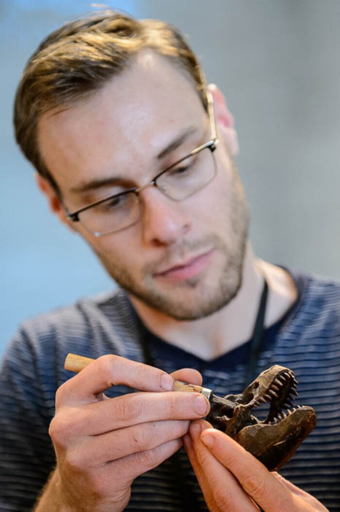 (Trent Nelson | The Salt Lake Tribune)
The 2018 Chocolate & Cheese Festival at the Natural History Museum of Utah in Salt Lake City, Sunday March 25, 2018. Alex Walton works on one of his sculptures made of chocolate.