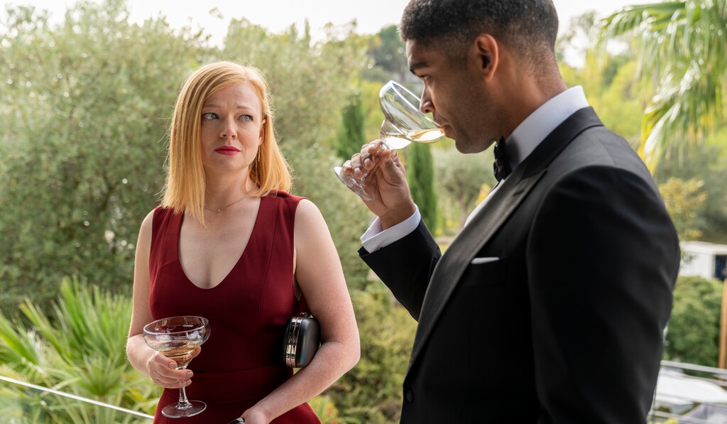 (Photo courtesy of Jorge Alvarino/AMC) Sarah Snook and Kingsley Ben-Adir star in Episode 1 of “Soulmates.”