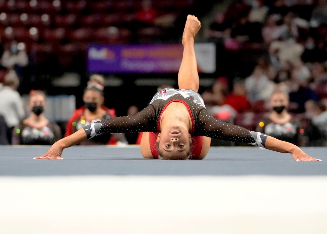 (Francisco Kjolseth | The Salt Lake Tribune) Sydney Soloski performs her floor routine at the Best of Utah NCAA Gymnastics Meet at the Maverik Center in West Valley City on Friday, Jan. 7, 2022.